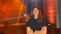 Olivia Tommy finalis MasterChef Indonesia Season 8 yang mengejutkan para penonton karena memutuskan untuk mengundurkan diri setelah beradu memperebutkan posisi 5 besar bersama black team. Foto: Instagram @olivia.mci8