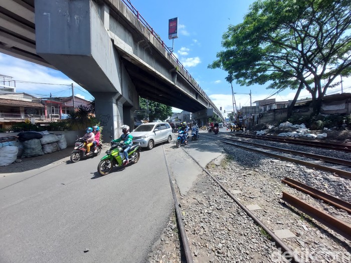 Perlintasan Kereta Cimindi