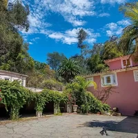 Ibrahim diketahui sedang liburan ke luar negeri saat serangan 11 September terjadi. Sejak itu dia tidak pernah kembali lagi ke Negeri Paman Sam. Foto: Dok. Realtor