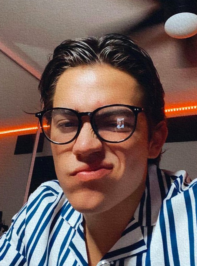 Anthony Barajas, seorang bintang TikTok asal AS, meninggal secara tragis. Pemuda 19 tahun tersebut dan seorang temannya menjadi korban penembakan di sebuah bioskop di kota Corona, California. (Foto: Instagram/@itsanthonymichael)