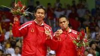 Di partai final Olimpiade Beijing pada 16 Agustus 2008 itu, Markis Kido / Hendra Setiawan berhasil menaklukkan pasangan Cina, Cai Yun / Fu Haifeng melalui pertarungan sengit 3 set dan mendapatkan medali emas. INDRANIL MUKHERJEE/AFP via Getty Images