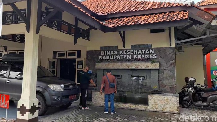 Kantor Dinas Kesehatan Brebes, Jawa Tengah.
