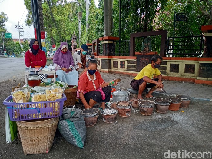 Nikmatnya Serabi Kuah Ponorogo Racikan Bibit Sejak 1991 Nikmatnya Serabi Kuah Ponorogo Racikan Bibit Sejak 1991