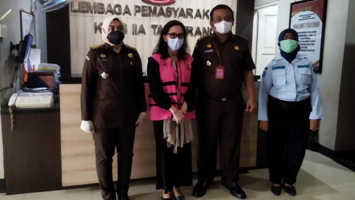 Pinangki ditahan di LP Wanita Tangerang