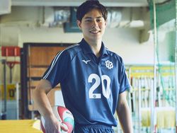 Ran Takahashi, Pangeran Tim Voli Jepang Smash Hati Netizen