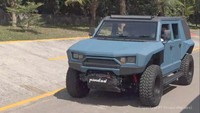 Rantis MV2 4x4 diresmikan oleh Direktur Utama Abraham Mose dan jajaran Direksi pada Senin, 2 Agustus 2021 di lapangan Gd. 100 Divisi Kendaraan Khusus. (dok. Pindad (Persero))