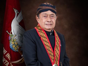 Kabar Duka Pekan Ini: Wafatnya Santosa Doellah, Pendiri Batik Danar Hadi