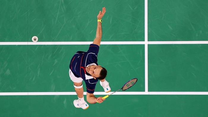Sosok Pelatih asal Indonesia Muamar Qadafi menjadi sorotan usai berhasil mengantarkan atlet Badminton asal Guatemala Kevin Cordon ke babak semifinal. Seperti apa perjuangan mereka di Olimpiade Tokyo ini, yuk kita lihat.