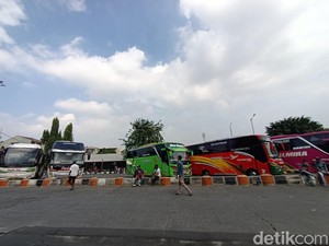 Terminal Kalideres Sepi, Jumlah Penumpang Turun Hingga 80%