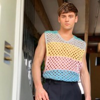 Lewat akun tersebut, ia menampilkan berbagai karyanya selama latihan untuk Olimpiade. Dikatakan bahwa hobi itu lah yang membuatnya tetap waras. Foto: Instagram/@tomdaley