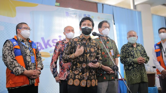 Wagub Jatim Emil Elestianto Dardak