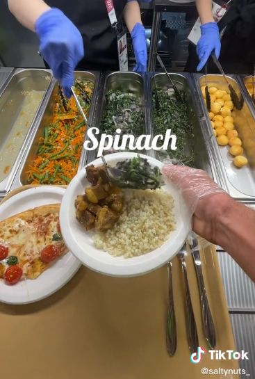 Makanan favorit atlet mancanegara di dining hall Olimpiade Tokyo 2020