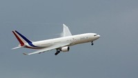 Airbus A330-200 ini digunakan oleh Presiden Prancis Emmanuel Macron. Ada kombinasi pesan rahasia yang ternkripsi untuk berkomunikasi di udara. Dok. Paramountbussinesjets.