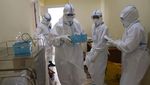 Saat Corona Tak Hentikan Semangat Dokter Ini Merawat Pasien COVID-19