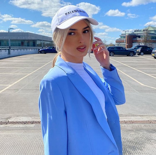 Aku pikir ini toxic, media ssoial, dan sangat menyedihkan generasi yang telah tumbuh dan berpikir bahwa hal semacam itu baik-baik saja, ungakap wanita 25 tahun itu. Foto: dok. Instagram