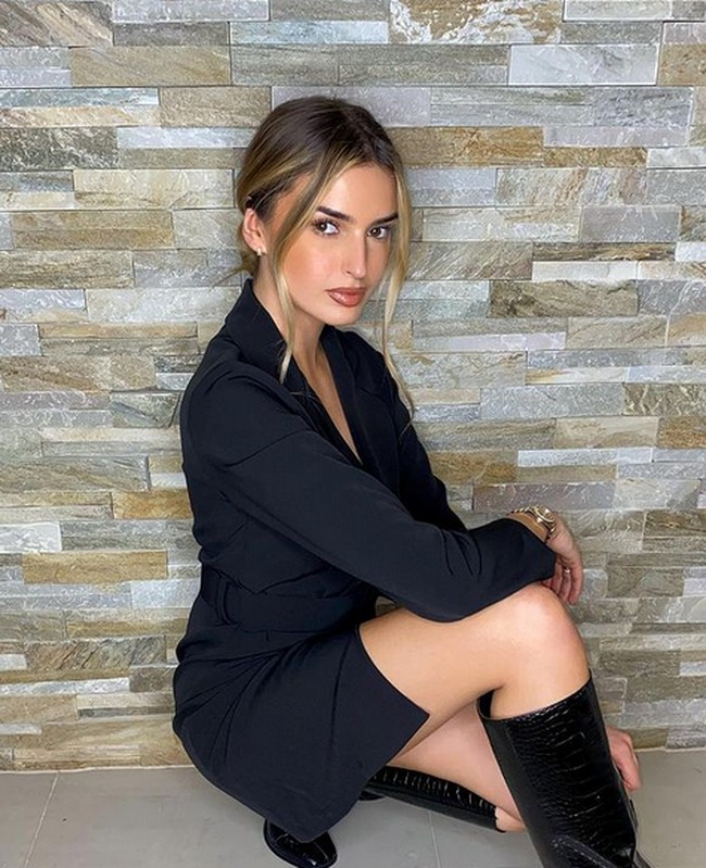 Tak segan-segan netizen bahkan memberikan sumpah serapah ke wanita cantik ini. Sasha disumpahi kena kanker oleh hatersnya. Foto: dok. Instagram