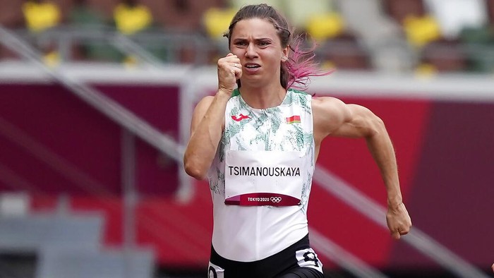 Sosok Atlet Cantik yang Diusir dari Olimpiade Oleh Timnya Sendiri Sosok Kristina Timanovskaya curi atensi dunia. Usai diusir dari Olimpiade Tokyo 2020 oleh timnya sendiri, sprinter Belarusia itu tengah mencari suaka politik.