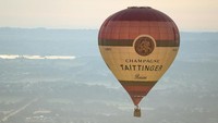Berbagai macam balon udara panas klasik serta bentuk dan karakter unik dipastikan akan memeriahkan ajang ini.
