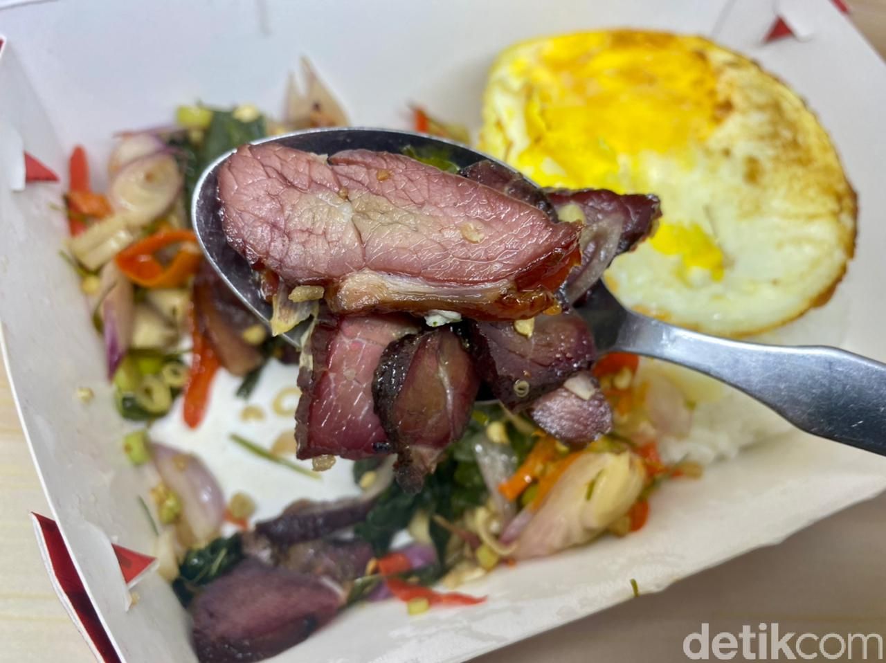 4 Sei Sapi Sambal Matah yang Populer di Depok, Mana Paling Empuk Berbumbu?
