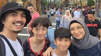 Kedua anak Duta diberi nama Aishameglio Duta Chiara dan Bima Al Ayman Modjo. (Foto: Instagram)