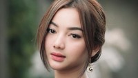 Glenca Chysara, aktris cantik berusia 26 tahun yang berperan sebagai Elsa dalam sinetron Ikatan Cinta. Ia berhasil menarik perhatian netizen berkat peran antagonisnya tersebut. Foto: Instagram @glencachyasraofficial