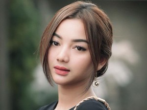 Gaya Glenca Chysara Ikatan Cinta Pamer Baby Bump yang Banjir Pujian Netizen