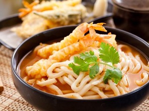  Ini 5 Mie Paling Endes dari Jepang, Somen hingga Chmapon!