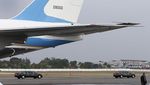 Intip Pesawat Kepresidenan AS yang Dicat Biru Sejak Era JFK