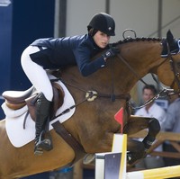 Olahraga berkuda lantas ditekuni secara serius oleh Jessica Springsteen. Ia beberapa kali berpartisipasi di kompetisi tingkat nasional dan internasional. Salah satu pencapaian terbesarnya adalah menjadi peserta Grand Prix, ajang tertinggi di dunia berkuda. (Foto: Getty Images)