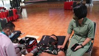 Donor darah dilaksanakan secara serentak di satuan jajaran Kopassus baik di Grup-1 Kopassus Serang, Grup-2 Kopassus Kartasura, dan Pusdiklatpassus Kopassus Batujajar. Selain itu, donor darah juga diikuti oleh anggota FKPPI dan Anak Keluarga Baret Merah (AKBM).
