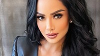 Krisdayanti mengaku melakukan operasi plastik di Singapura. Biayanya pun menelan ribuan dolar Singapura. (Foto: dok instagram)