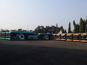 Fitur Bus Listrik TransJakarta: Ada Suara Buatan, Pakai Baterai Spesifikasi Tesla