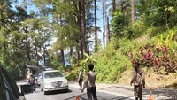 Menindaklanjuti Surat Edaran Bupati, seluruh objek wisata di Malino sementara ditutup. (Ibnu Munsir/detikcom)