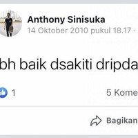 Medali perunggu di nomor tunggal putra bulu tangkis itu berhasil diperoleh Anthony usai dirinya mengalahkan wakil Guatemala, Kevin Cordon pada Senin (2/8/21). Anthony berhasil unggul dengan perolehan 21-11 dan 21-13. Foto: Facebook/Anthony Sinisuka