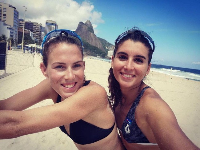 Tim Italia terdiri dari Marta Menegatti dan Viktoria Orsi Toth yang sama-sama berusia 30 tahun. Sebelumnya Toth sempat mendapat masalah karena menyalahi aturan doping pada Olimpiade Musim Panas 2016. Setelah dua tahun, ia baru bisa berkompetisi di ajang internasional dengan Marta, pasangan barunya. Foto: Instagram