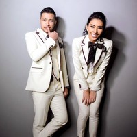 Rumah tangga Tyas Mirasih dan Raiden Soedjono terbilang jauh dari gosip miring. Sehingga kabar perceraian mereka ini cukup mengagetkan publik. Foto: Instagram/ @tyasmirasih, @radsoe