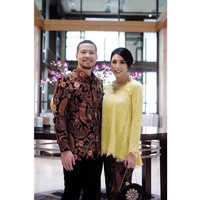 Raiden Soedjono menggugat cerai aktris 33 tahun tersebut dan mengajukan pembagian harta bersama alias harta gono gini. Foto: Instagram/ @tyasmirasih, @radsoe