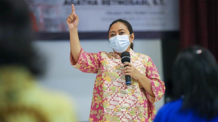 Anggota DPRD Provinsi Jatim dari Fraksi PDI Perjuangan, Agatha Retnosari