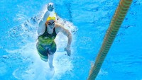 Renang jadi salah satu cabang olahraga yang berhasil menyumbangkan banyak medali emas bagi Australia. Perenang wanita lainnya yang sukses meraih medali emas adalah Mollie OCallaghan. Ia berhasil meraih 2 medali emas dan 1 perunggu dalam Olimpiade Tokyo 2020. Tom Pennington/Getty Images
