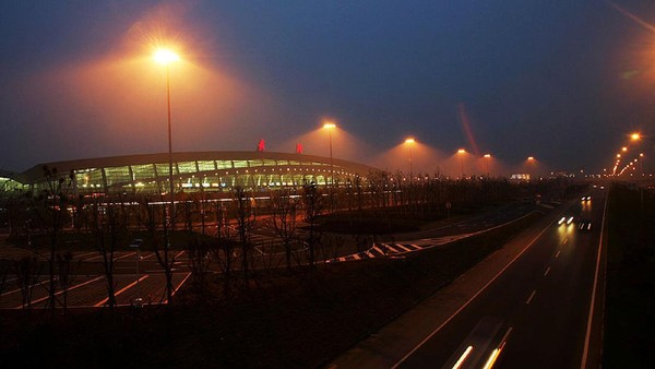 Gegara Varian Delta Melonjak, Bandara di China Ditutup