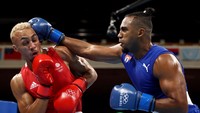 Pertandingan keduanya digelar di Kokugikan Arena, Tokyo, Jepang (4/8/2021). Buda Mendes/Getty Images