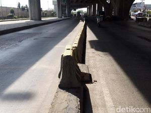 Pembatas Jl Cilincing Rawan Celaka: Rambu Peringatan Hilang Berganti MCB