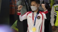 Lalu Muhammad Zohri menjadi atlet pertama yang disambut di bandara, disusul Alvin Tehupeiory (atletik), Nurul Akmal (angkat besi), Vidya Rafika Toyyiba (menembak), serta ganda campuran bulutangkis Praveen Jordan/Melati Daeva Oktavianti.  