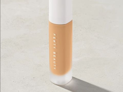 Produk Terbaik Fenty Beauty yang Bikin Rihanna Jadi Miliuner