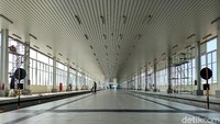 Selain jalur KA, sarana prasarana di Stasiun Bandara YIA dan Stasiun Kedungkandang juga sudah siap untuk digunakan. Untuk pembangunan Stasiun Bandara YIA telah mendekati rampung.