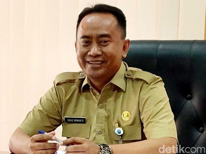 Kabupaten Probolinggo menerapkan PPKM level 3. Meski ada pelonggaran, namun pembatasan jam malam tetap dilakukan.