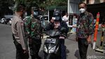 Sidak Pemeriksaan Kartu Vaksin Sasar Pasar Tradisional di Jakut