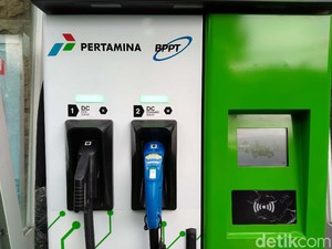 Komitmen Pertamina Tekan Emisi Karbon Lewat Kendaraan Listrik