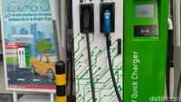 Direktur Utama PT Pertamina (Persero) Nicke Widyawati menjelaskan, pihaknya sedang mengurus perizinan SPKLU. Oleh karena itu, pengisian daya masih gratis untuk beberapa waktu ke depan.