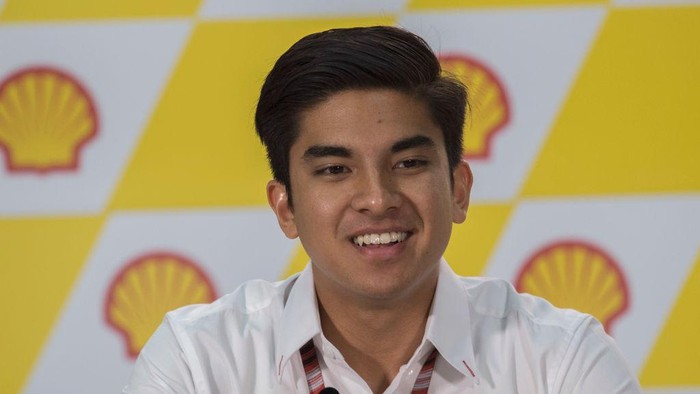 KUALA LUMPUR, MALAYSIA - NOVEMBER 03:  YB Tuan Syed Saddiq Syed Abdul Rahman of Malaysia (Minister of Malaysia Youth and Sports) looks on during the Press Conference and signing ceremony Sepang International Circuit and Yamaha Motor Company before the qualifying practice during the MotoGP Of Malaysia - Qualifying at Sepang Circuit on November 3, 2018 in Kuala Lumpur, Malaysia.  (Photo by Mirco Lazzari gp/Getty Images)